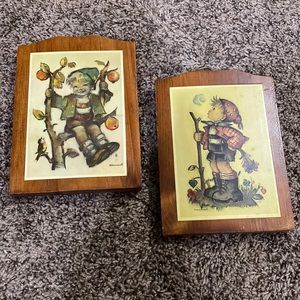 2 vintage Hummel prints wall art